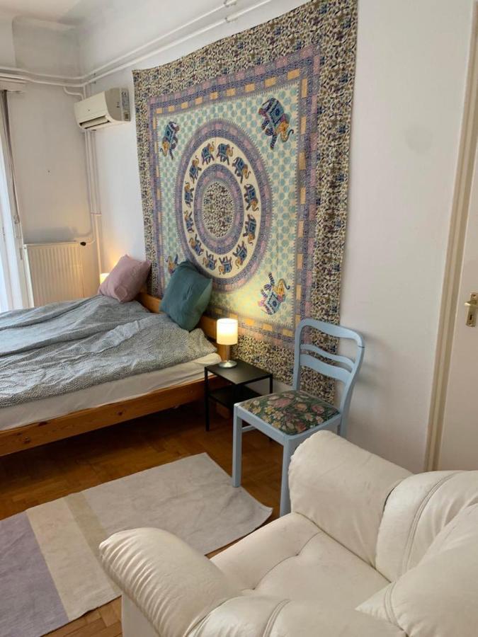 Cargo Rooms And Apartment Budapest Esterno foto