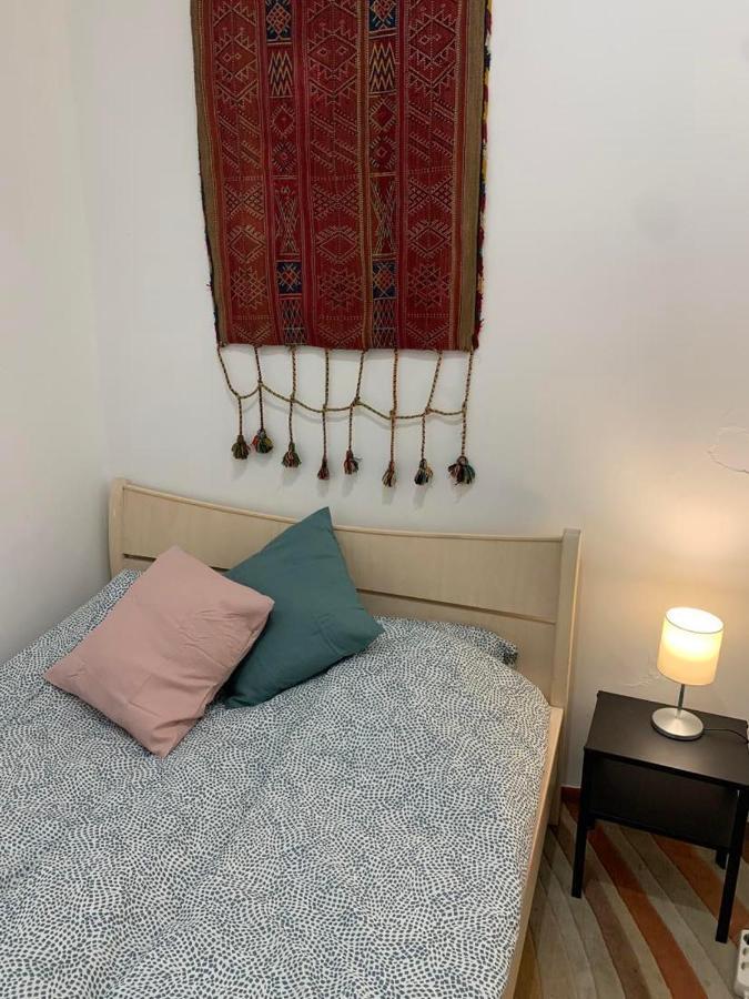 Cargo Rooms And Apartment Budapest Esterno foto